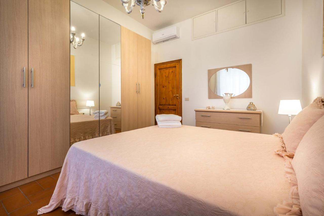 Classic Tuscany Apartments By Mmega Флоренция Экстерьер фото